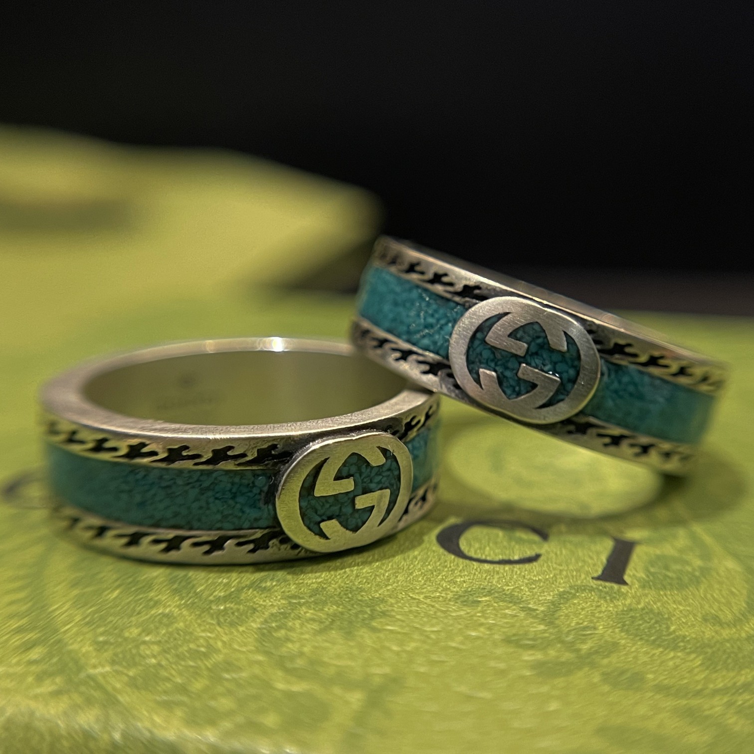 Gucci Ring with Interlocking G - FashionPlug