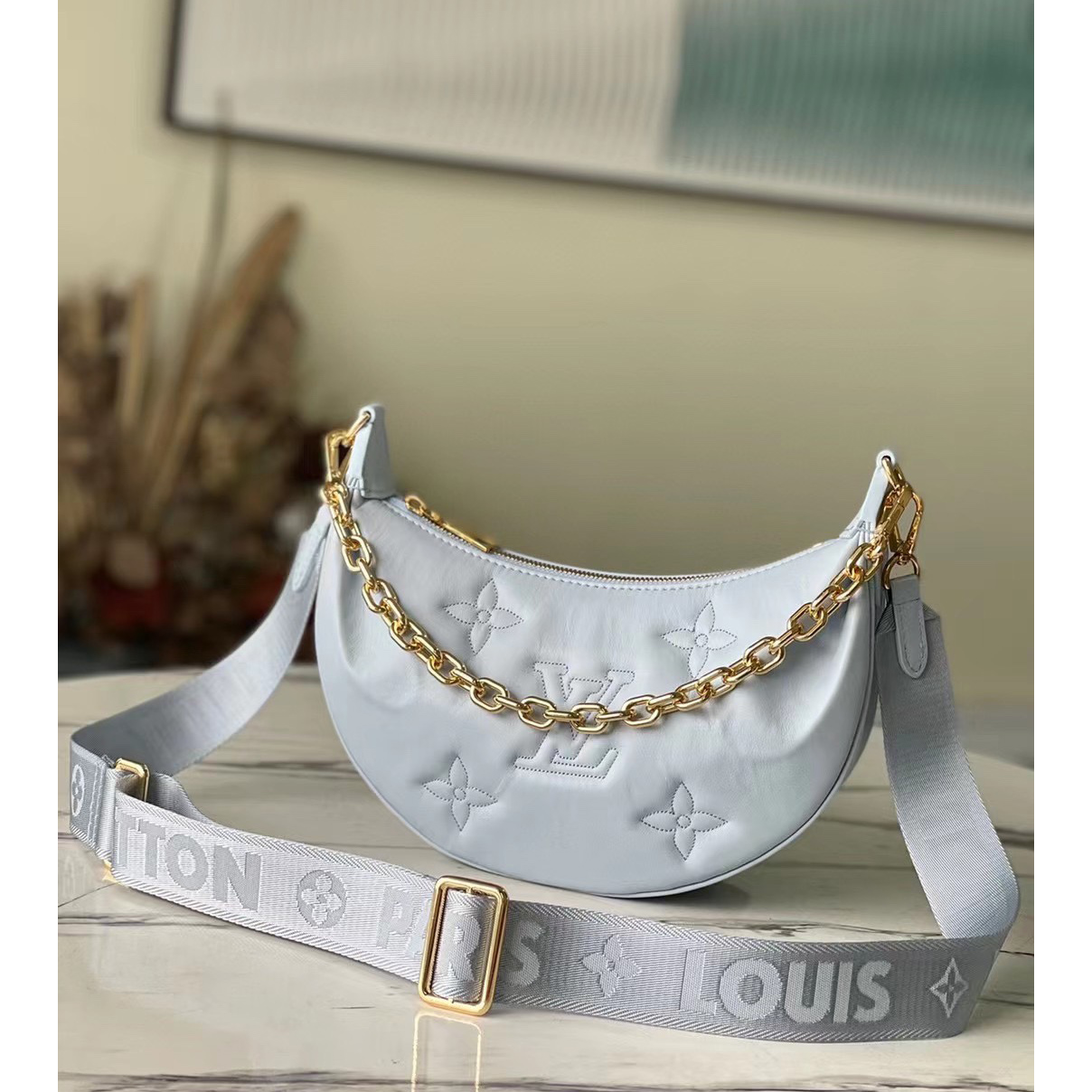 Louis Vuitton Over The Moon Shoulder Bag(27.5-16-7CM)  m59825 - FashionPlug