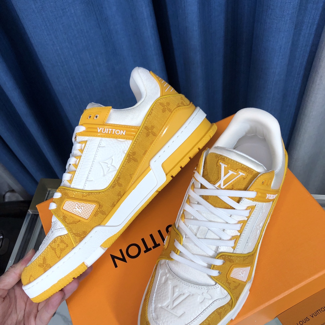 Louis Vuitton LV  Trainer Sneaker(upon uk size) - FashionPlug