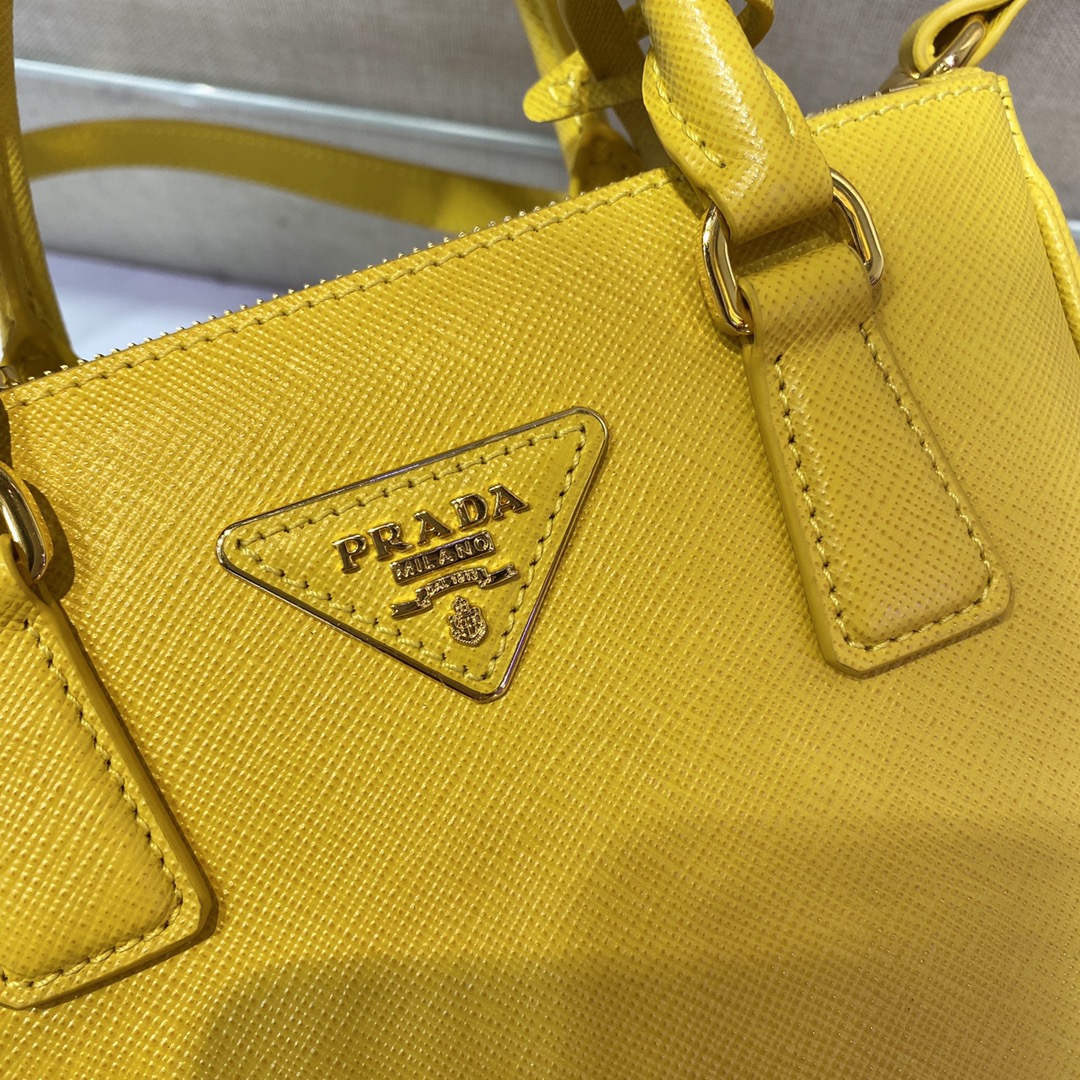 Prada Galleria Saffiano Leather Micro-Bag(20-14.5-9.5cm)   1BA906 - FashionPlug