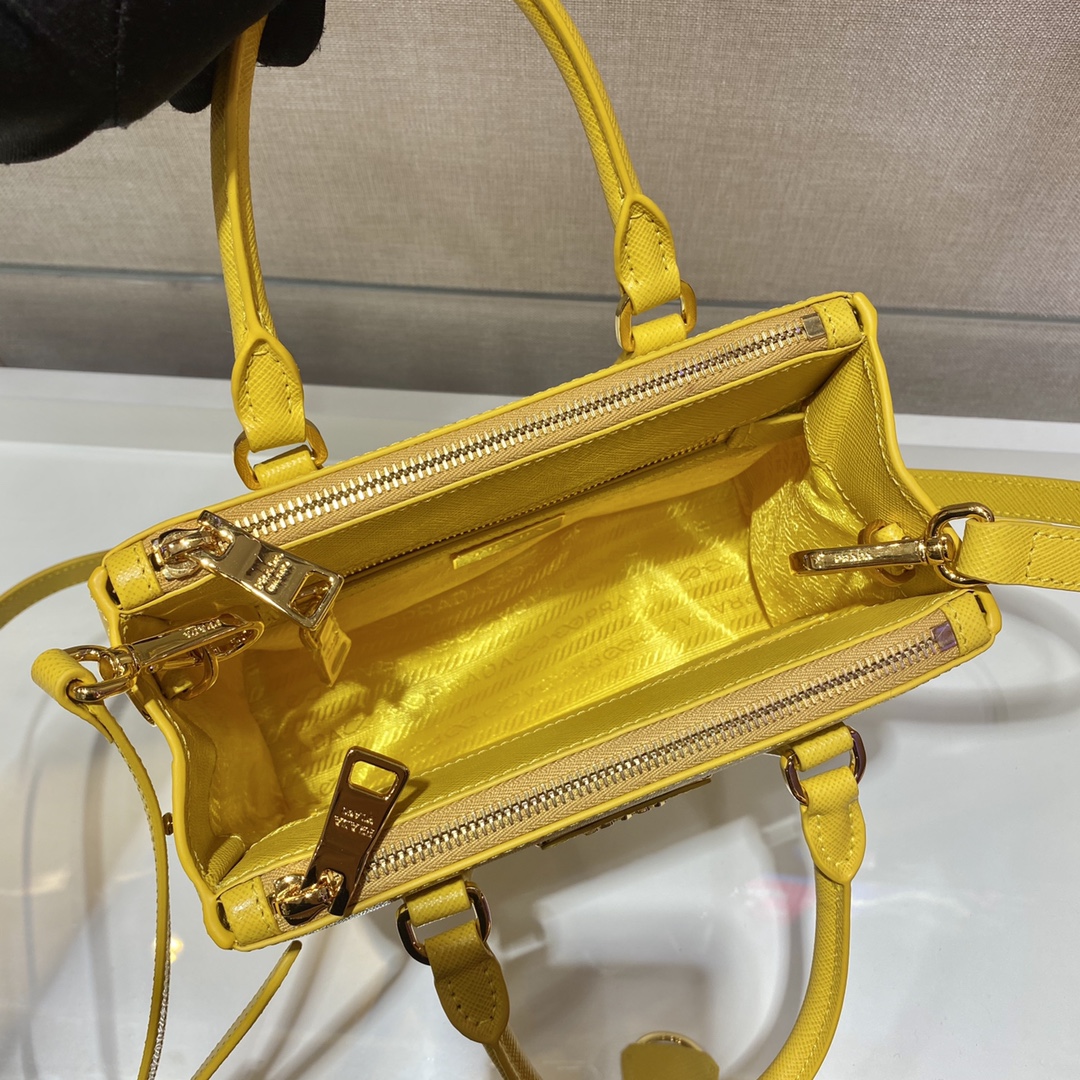 Prada Galleria Saffiano Leather Micro-Bag(20-14.5-9.5cm)   1BA906 - FashionPlug