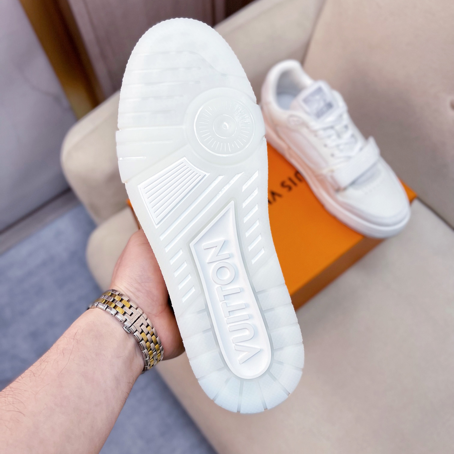 Louis Vuitton Trainer Sneaker(Upon UK Size) - FashionPlug