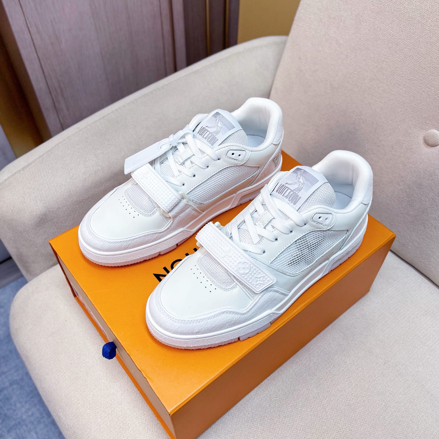 Louis Vuitton Trainer Sneaker(Upon UK Size) - FashionPlug