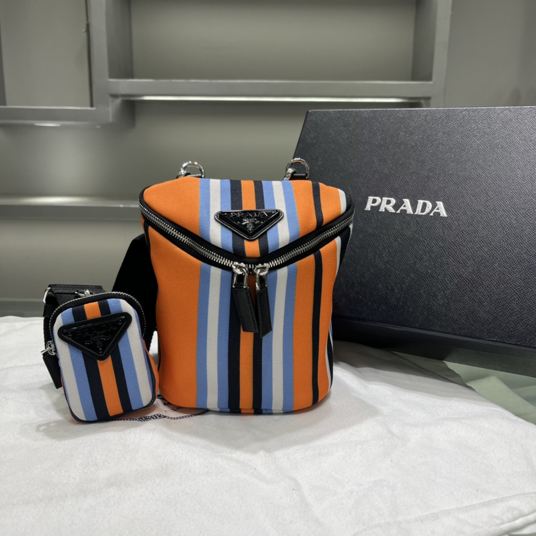 Prada Printed Canvas Shoulder Bag(21-15-15cm)   2VH147 - FashionPlug