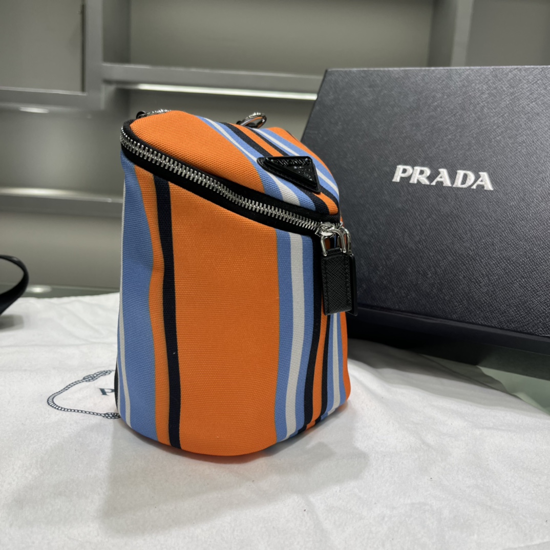 Prada Printed Canvas Shoulder Bag(21-15-15cm)   2VH147 - FashionPlug
