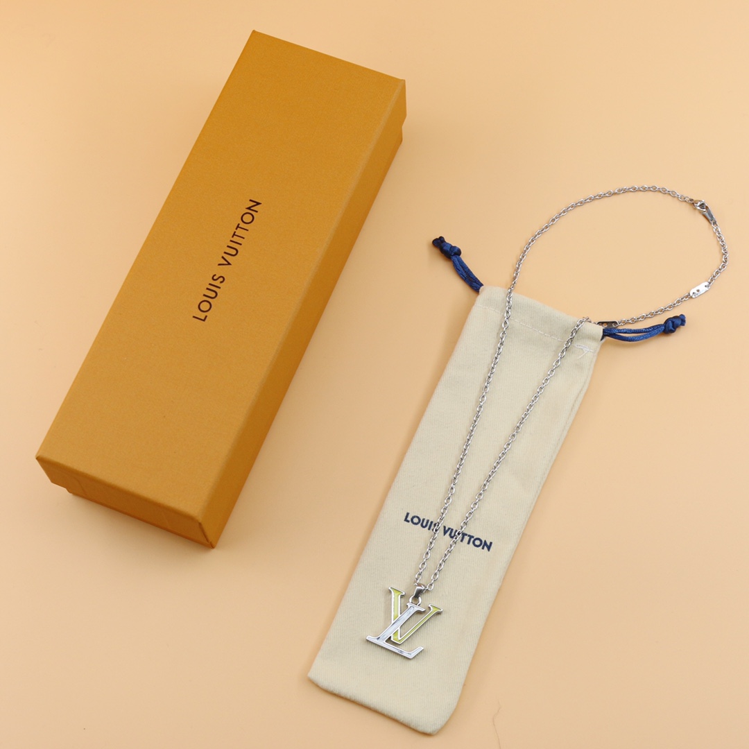 Louis Vuitton LV Colours Pendant   M00526 - FashionPlug