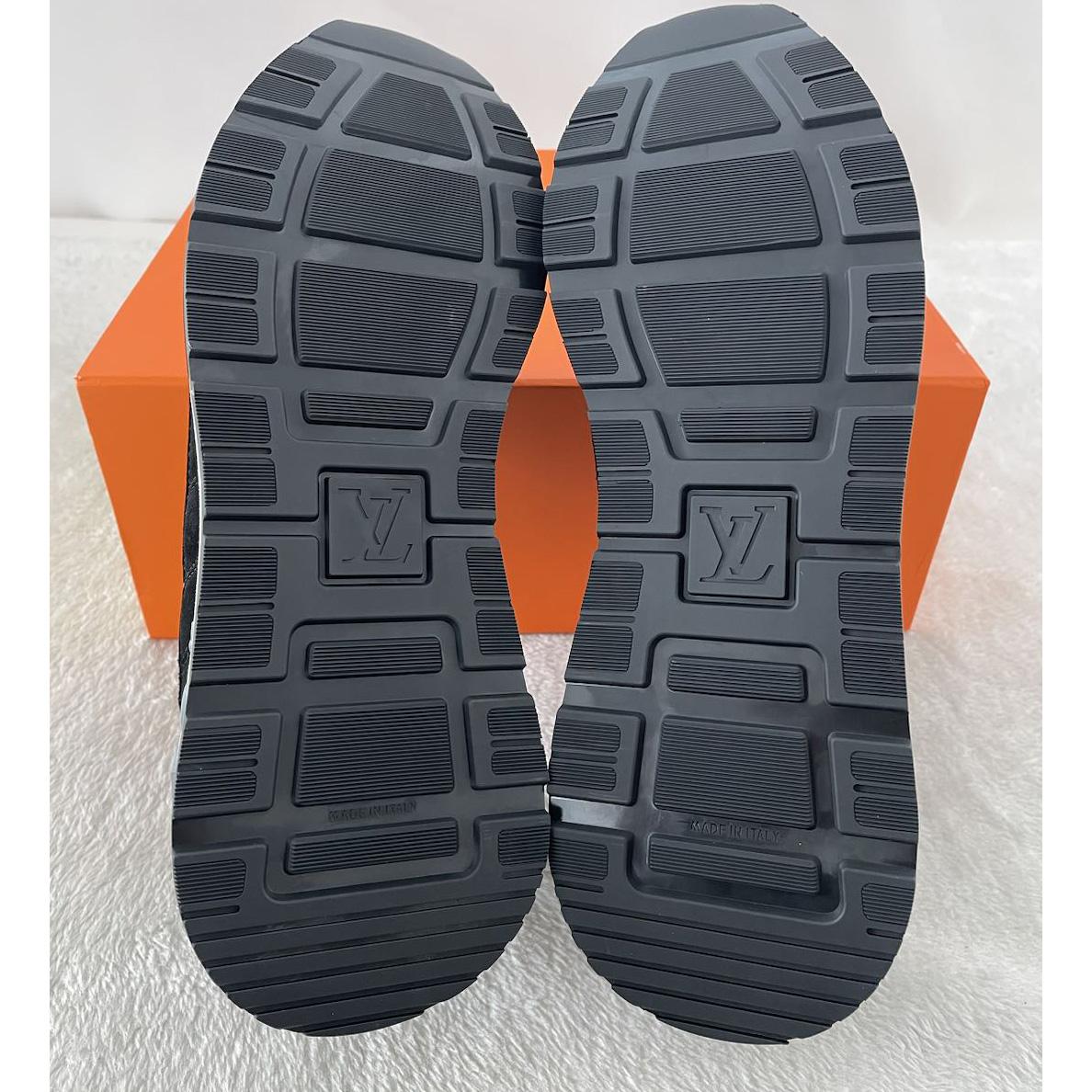 Louis Vuitton Run Away Sneaker(Upon Uk Size)     1A9J1C - FashionPlug