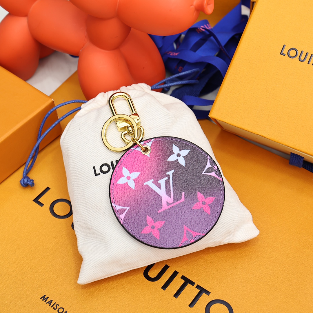 Louis Vuitton Illustre Bag Charm And Key Holder   M00665 - FashionPlug