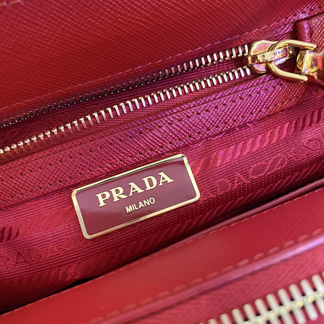 Prada Galleria Saffiano Leather Micro-Bag(20-14.5-9.5cm)   1BA906 - FashionPlug