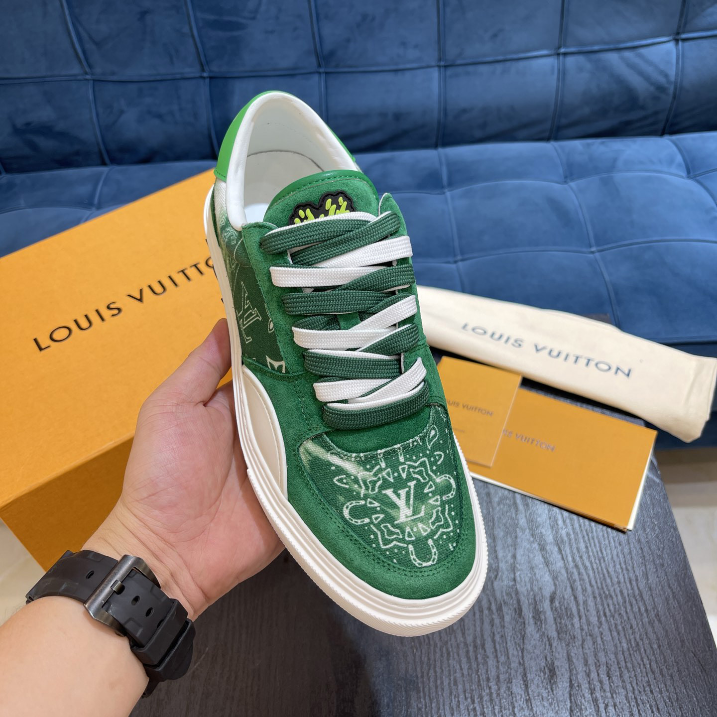 Louis Vuitton LV Ollie Sneaker      - FashionPlug