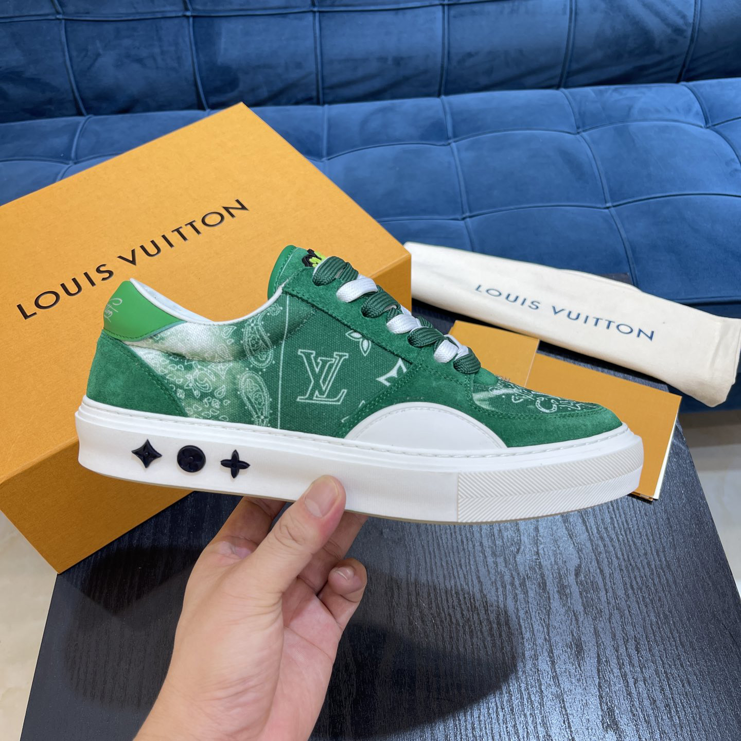 Louis Vuitton LV Ollie Sneaker      - FashionPlug