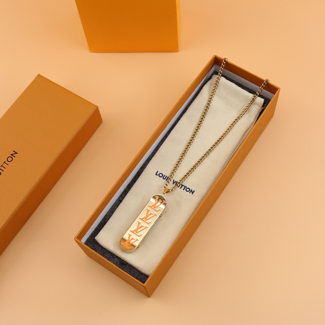 Louis Vuitton LV Skateboard Pendant   MP3276 - FashionPlug