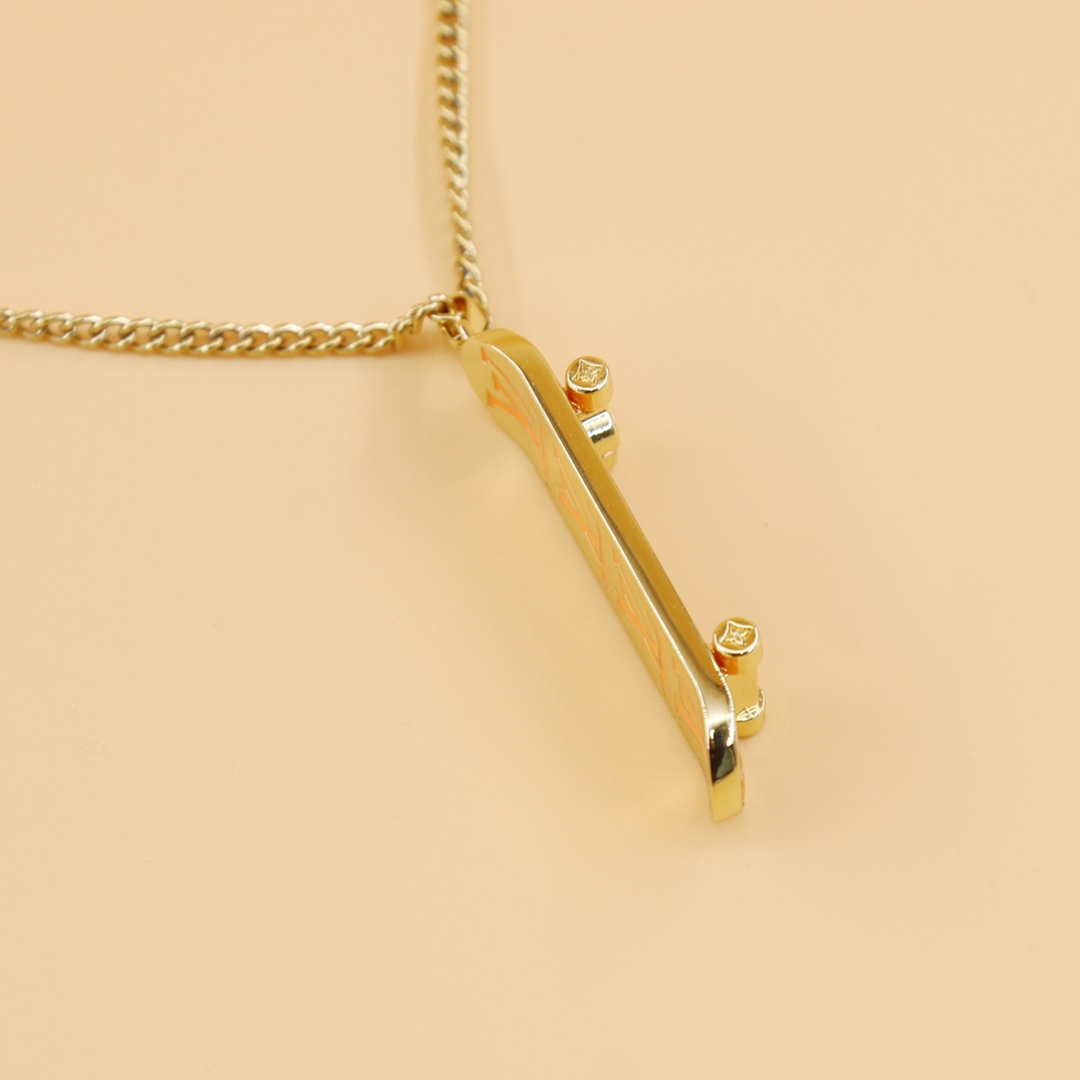 Louis Vuitton LV Skateboard Pendant   MP3276 - FashionPlug