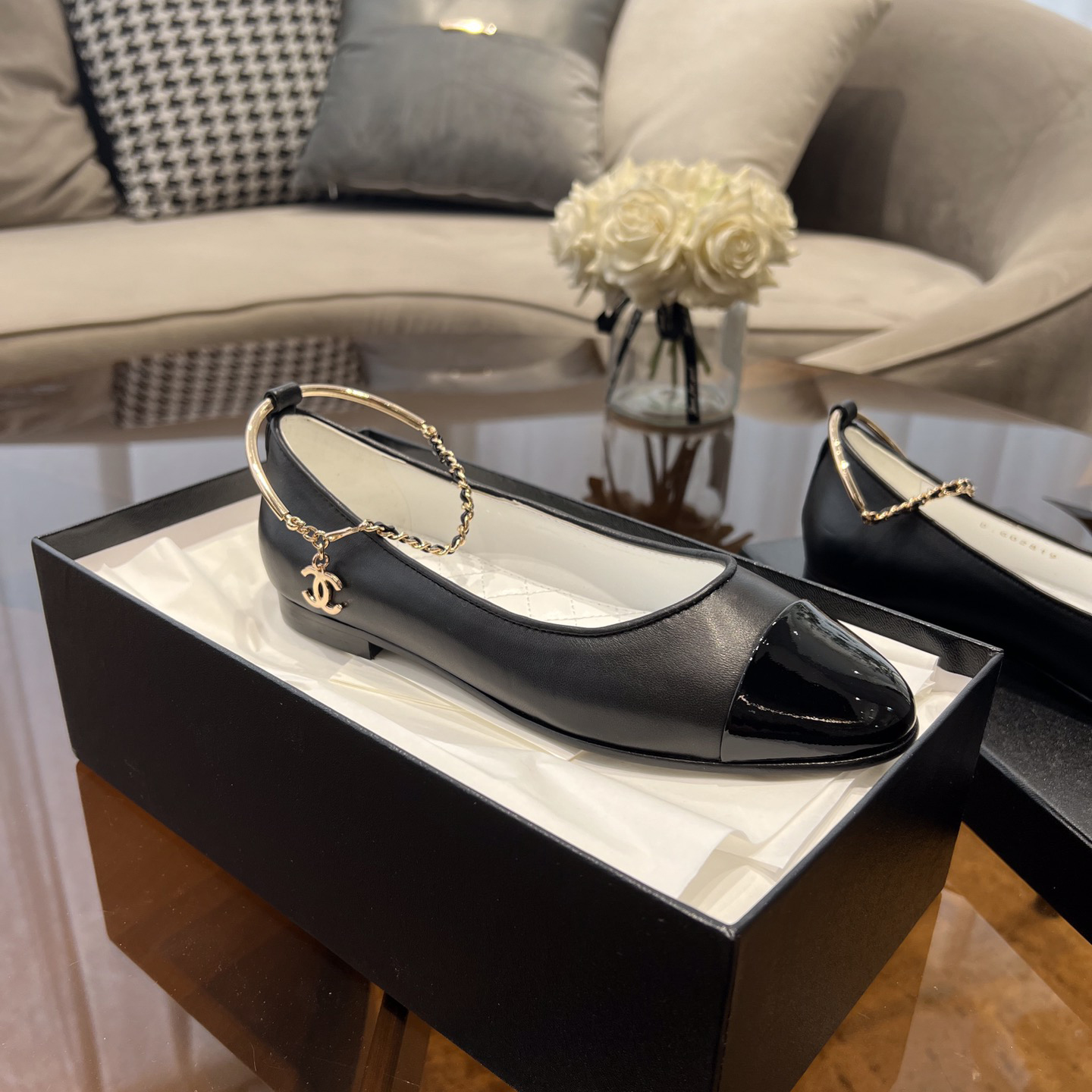 Dior Lambskin & Patent Calfskin Black Ballerinas - FashionPlug