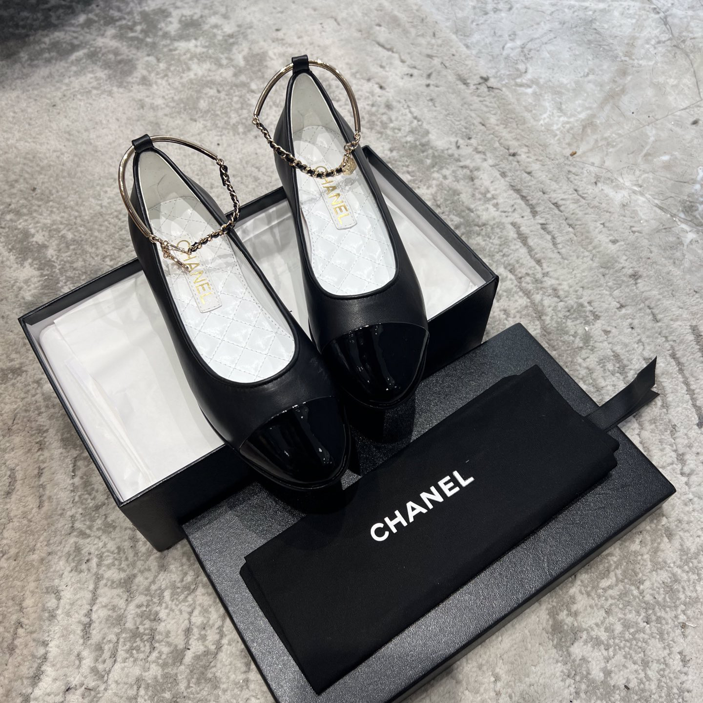 Dior Lambskin & Patent Calfskin Black Ballerinas - FashionPlug