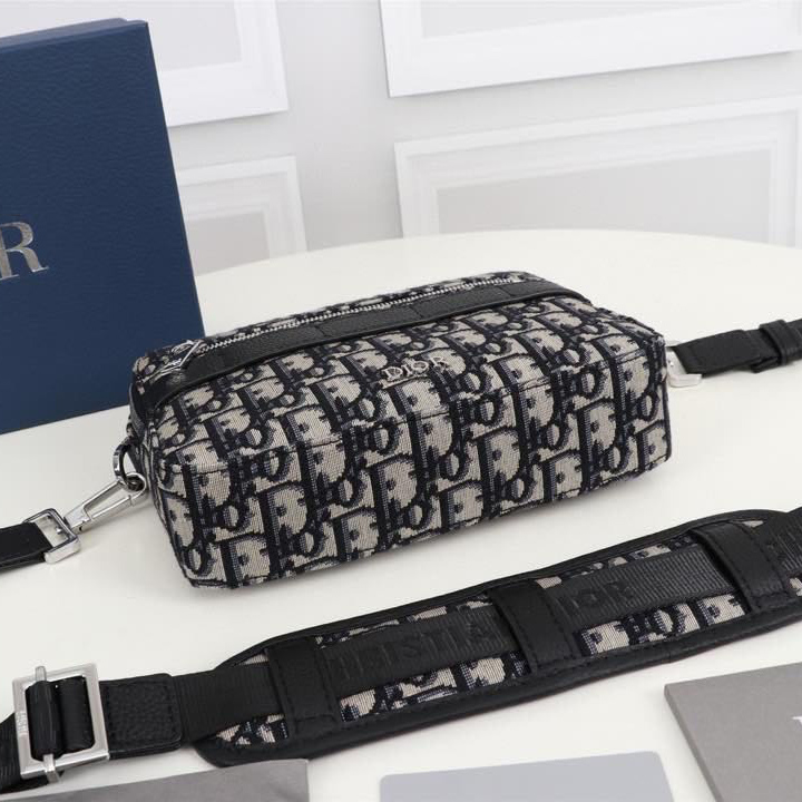 Dior Beige And Black Dior Oblique Jacquard Safari Messenger Bag - FashionPlug
