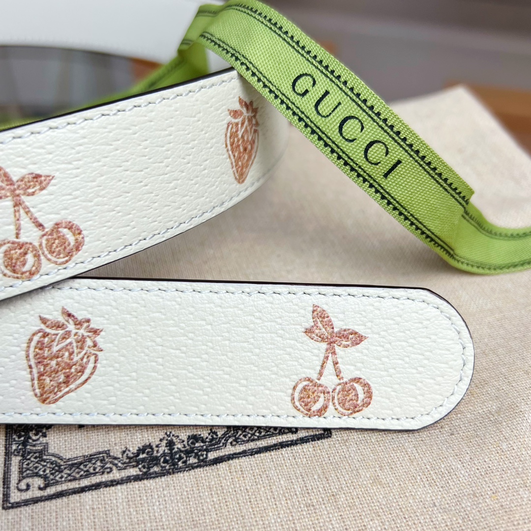 Gucci  GG Marmont Thin Belt - FashionPlug