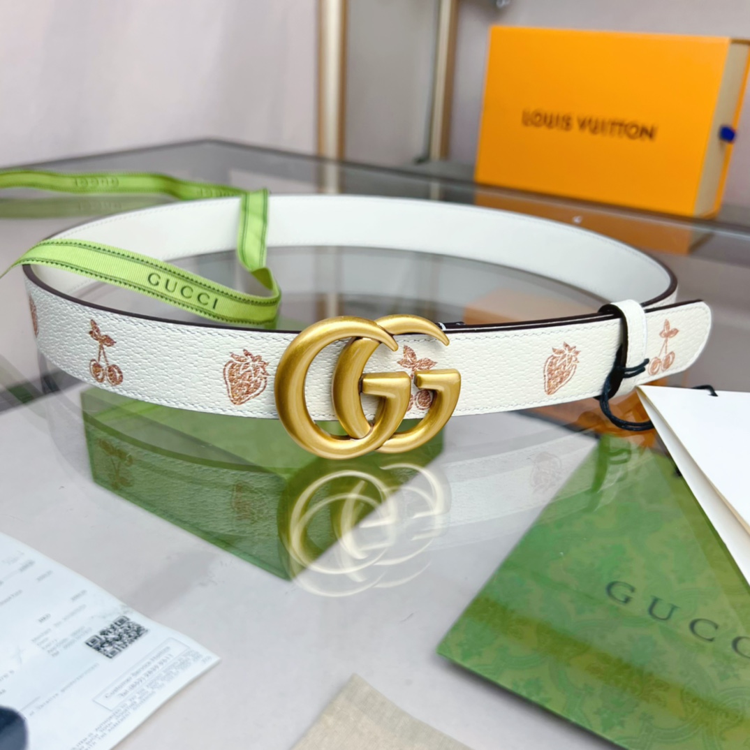Gucci  GG Marmont Thin Belt - FashionPlug