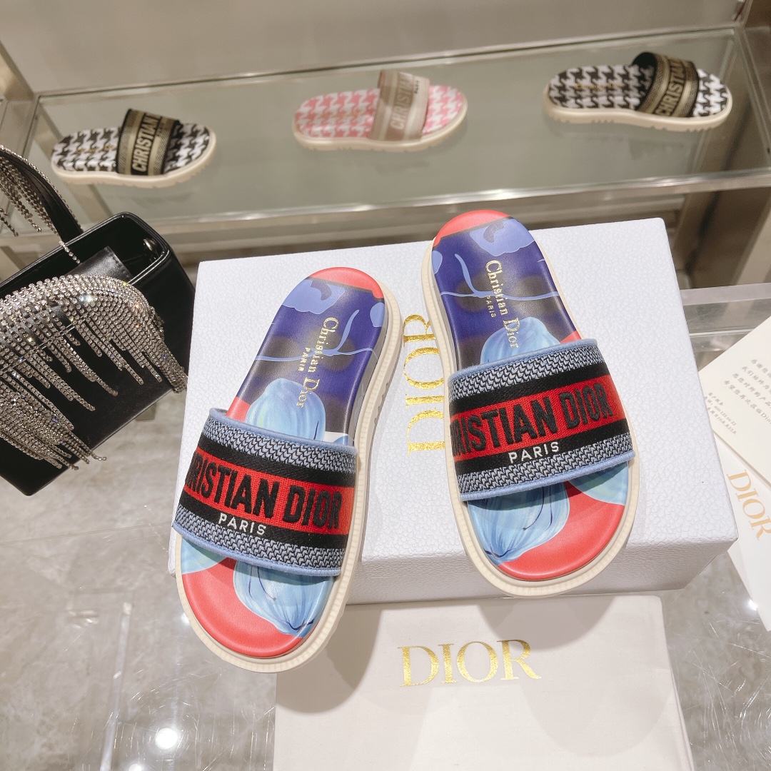 Dior Dway Slide - FashionPlug
