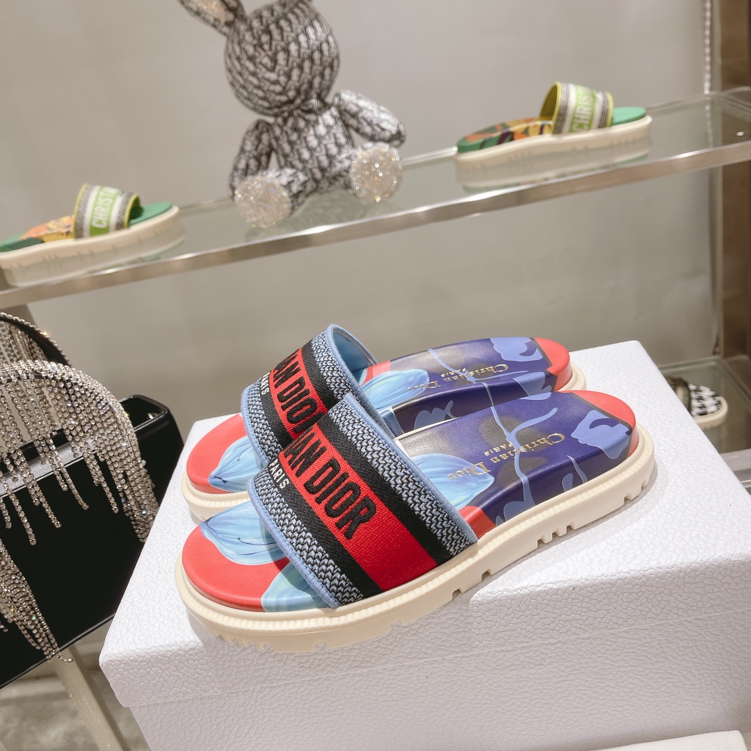 Dior Dway Slide - FashionPlug