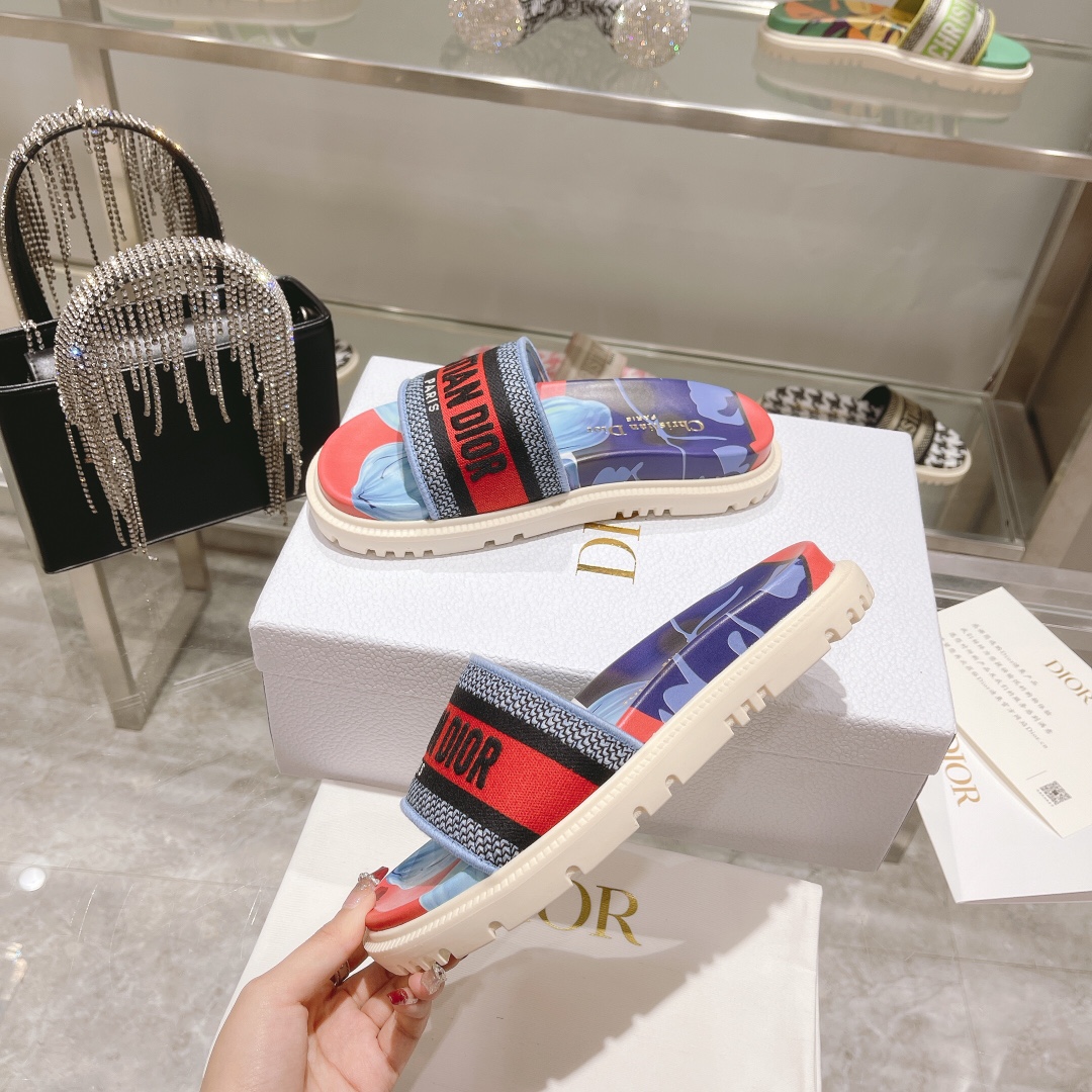 Dior Dway Slide - FashionPlug
