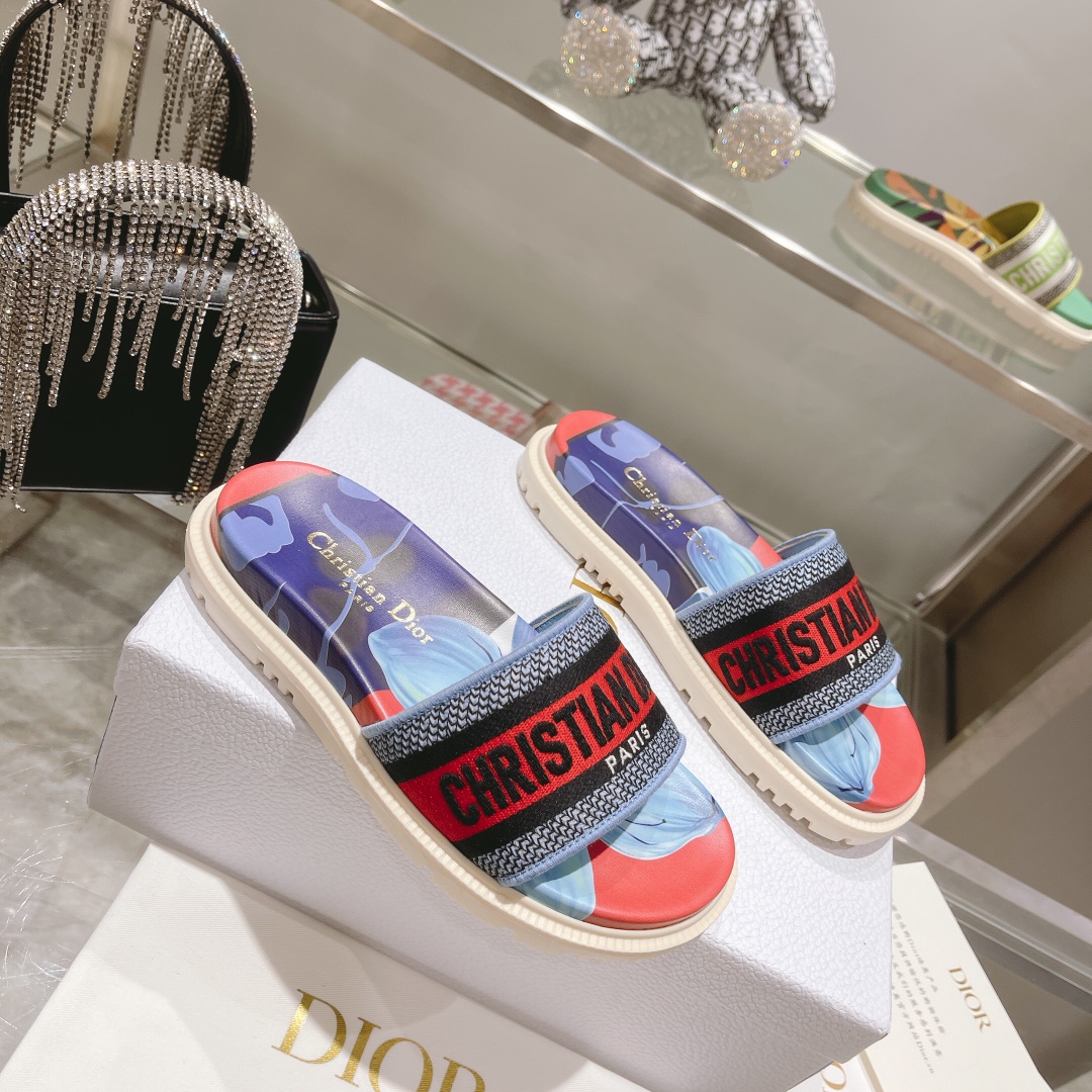 Dior Dway Slide - FashionPlug