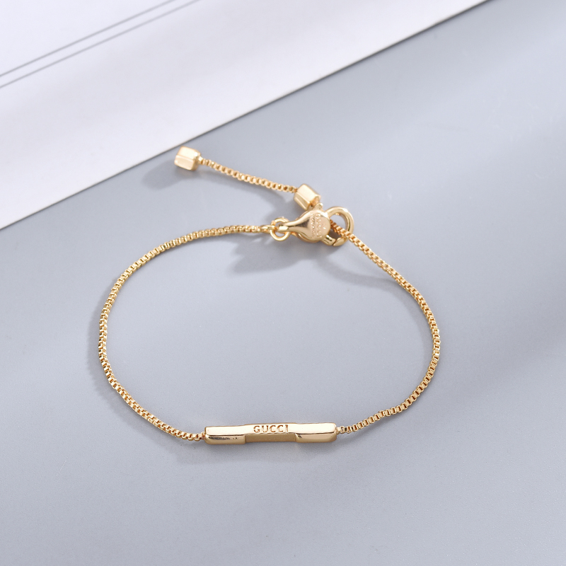 Gucci  Link To Love Bracelet With 'Gucci' Bar - FashionPlug