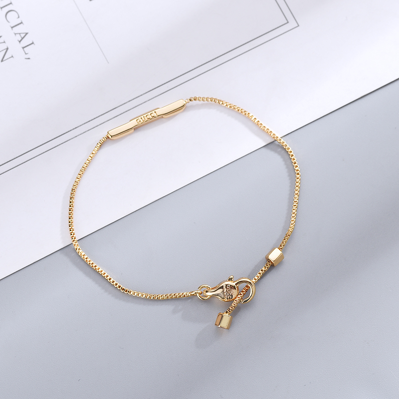 Gucci  Link To Love Bracelet With 'Gucci' Bar - FashionPlug