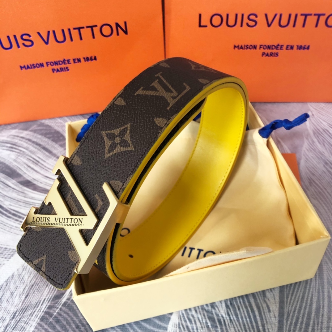 Louis Vuitton LV Pyramide Cities Exclusive 40MM Reversible Belt—London - FashionPlug