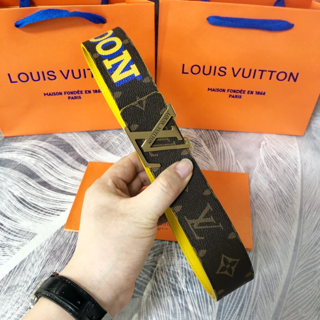 Louis Vuitton LV Pyramide Cities Exclusive 40MM Reversible Belt—London - FashionPlug