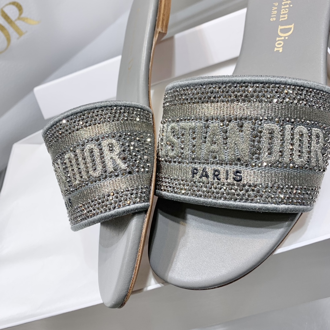 Dior Dway Slide - FashionPlug