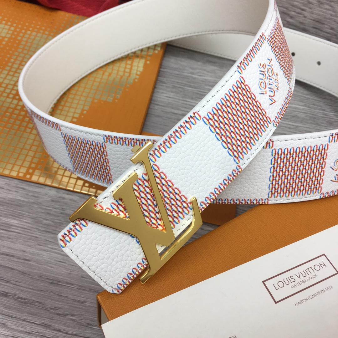 Louis Vuitton LV Optic 40MM Reversible Belt   M0556S - FashionPlug