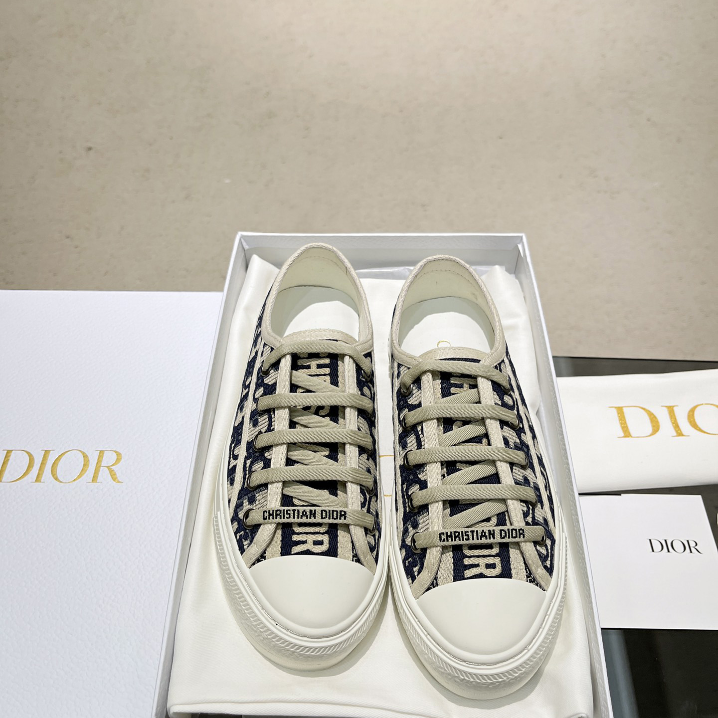 Dior Walk'n' Dior  Sneaker - FashionPlug