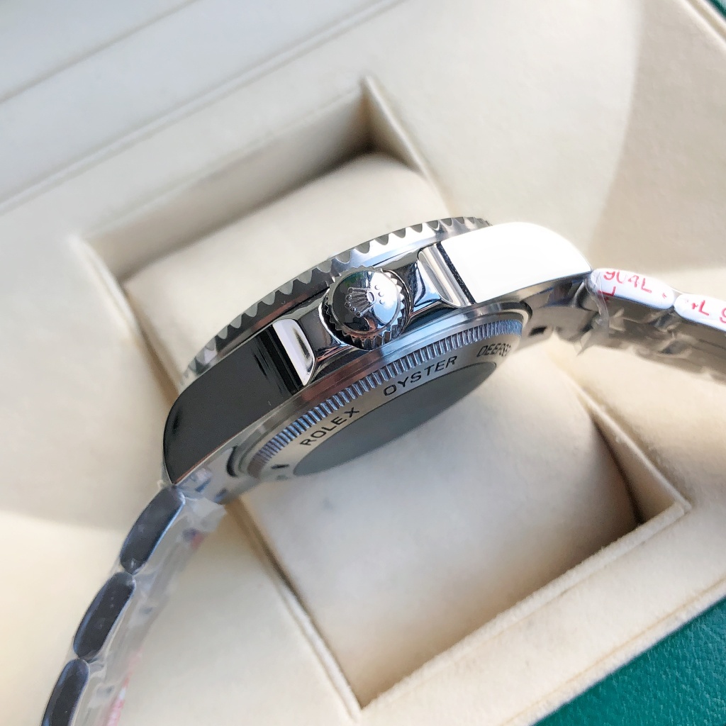 Rolex  Watch    - FashionPlug
