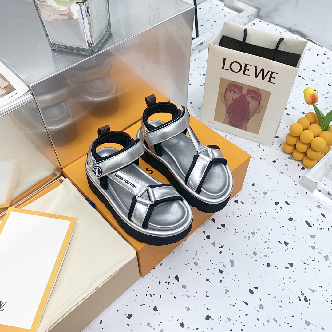 Louis Vuitton Pool Pillow Flat Comfort Sandal - FashionPlug