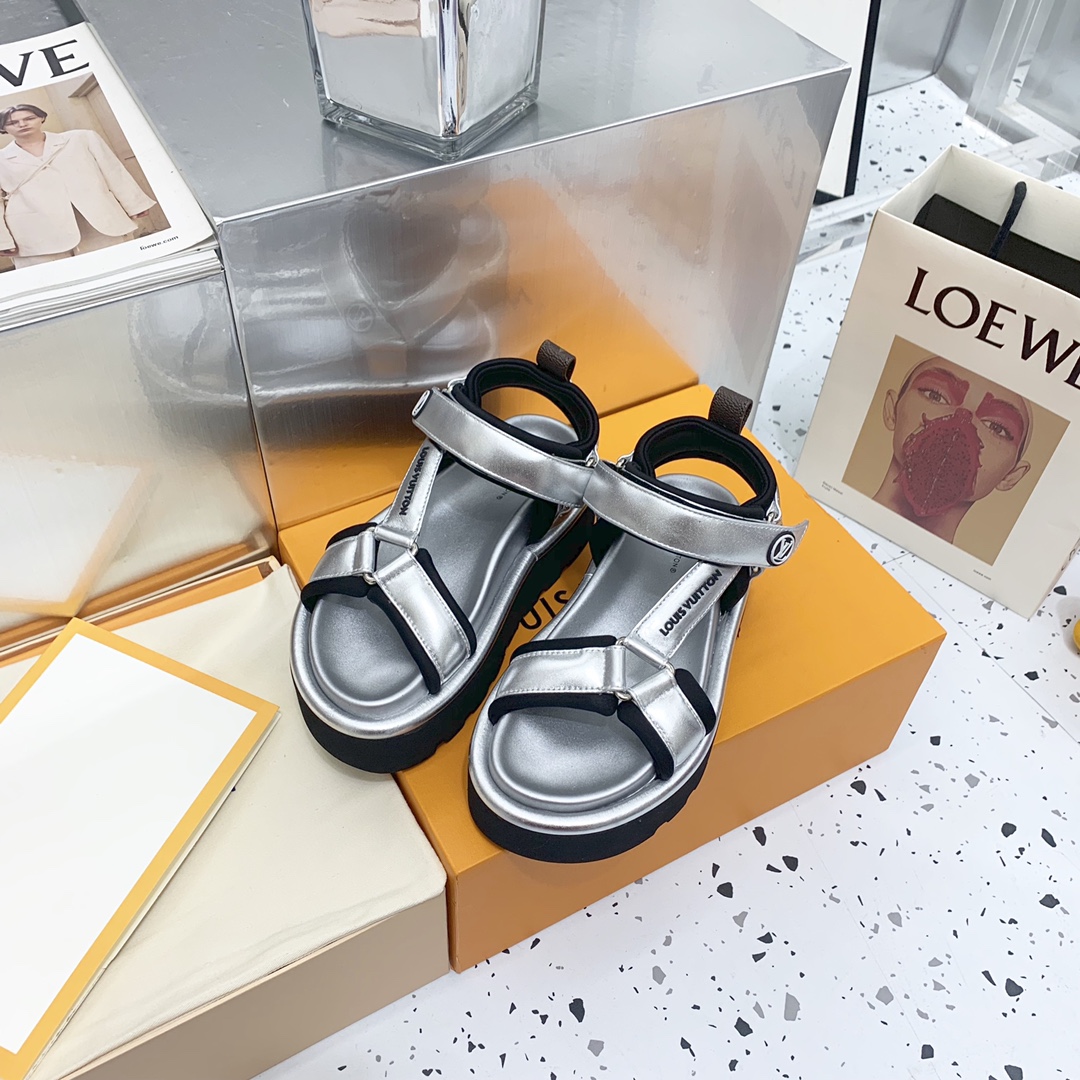 Louis Vuitton Pool Pillow Flat Comfort Sandal - FashionPlug