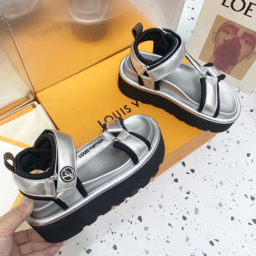 Louis Vuitton Pool Pillow Flat Comfort Sandal - FashionPlug