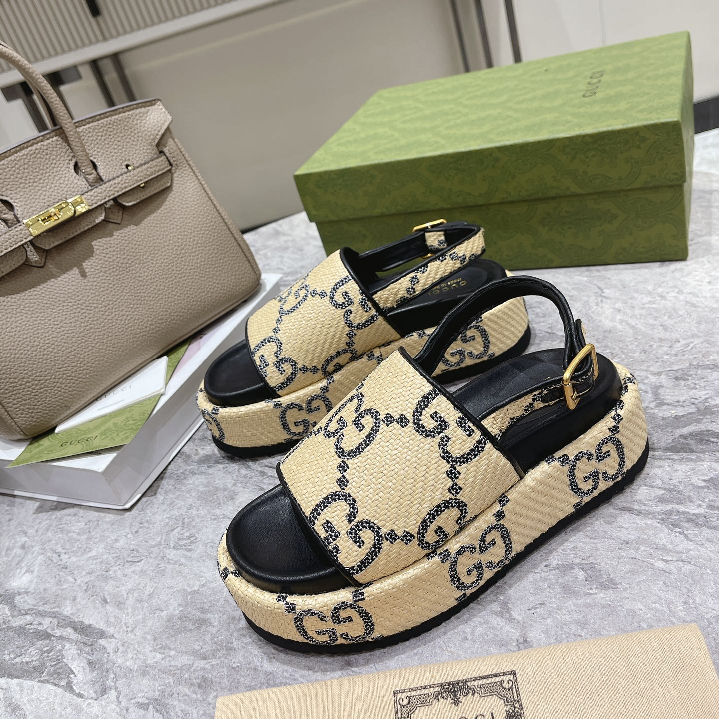 Gucci GG Platform Sandal - FashionPlug
