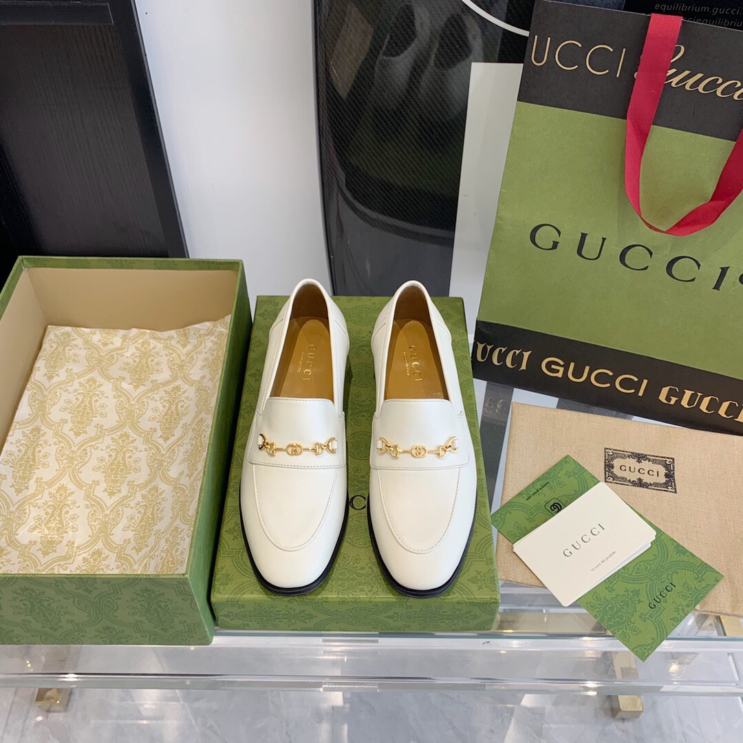 Gucci Women's Loafer With Horsebit - FashionPlug
