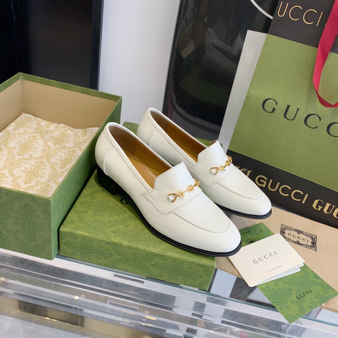 Gucci Women's Loafer With Horsebit - FashionPlug