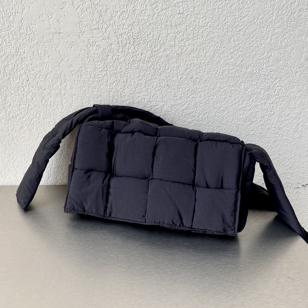Bottega Veneta Padded Tech Cassette Medium Padded Intreccio Nylon Cross-Body Bag(30-15-7.5cm) - FashionPlug