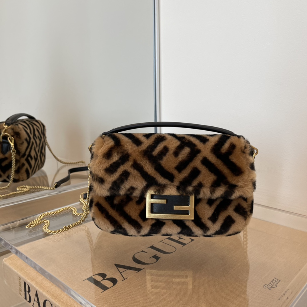 Fendi Baguette Brown Sheepskin Bag - FashionPlug