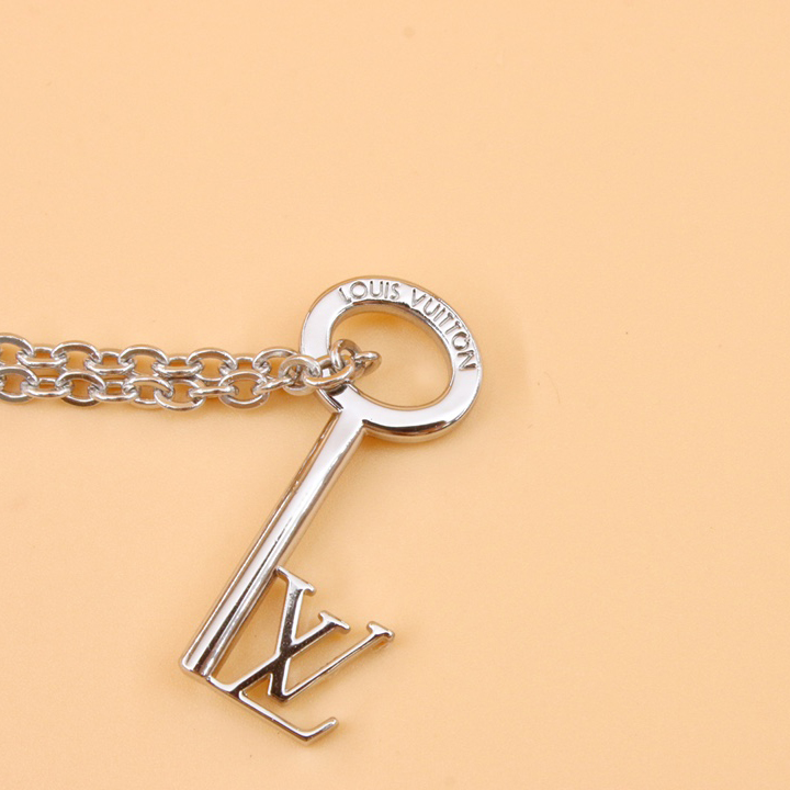 Louis Vuitton LV Key Pendant     M00678 - FashionPlug