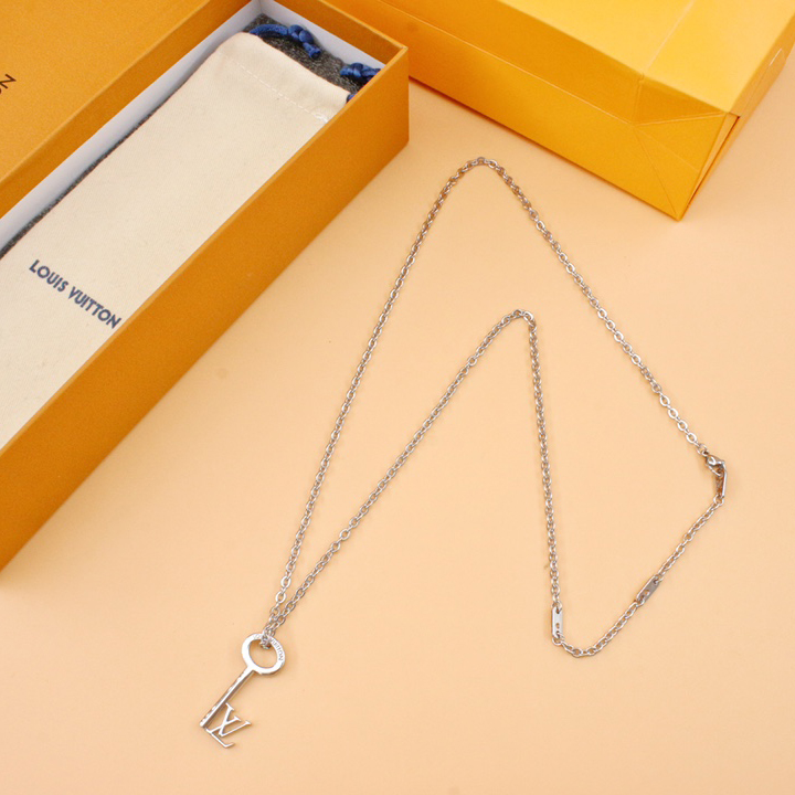 Louis Vuitton LV Key Pendant     M00678 - FashionPlug