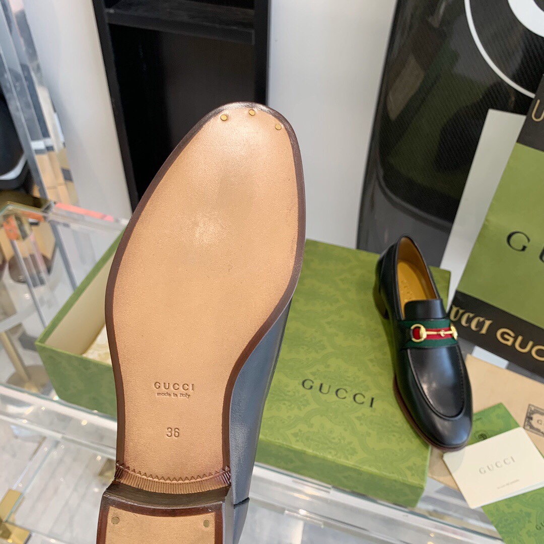 Gucci Loafer With Horsebit And Web - FashionPlug