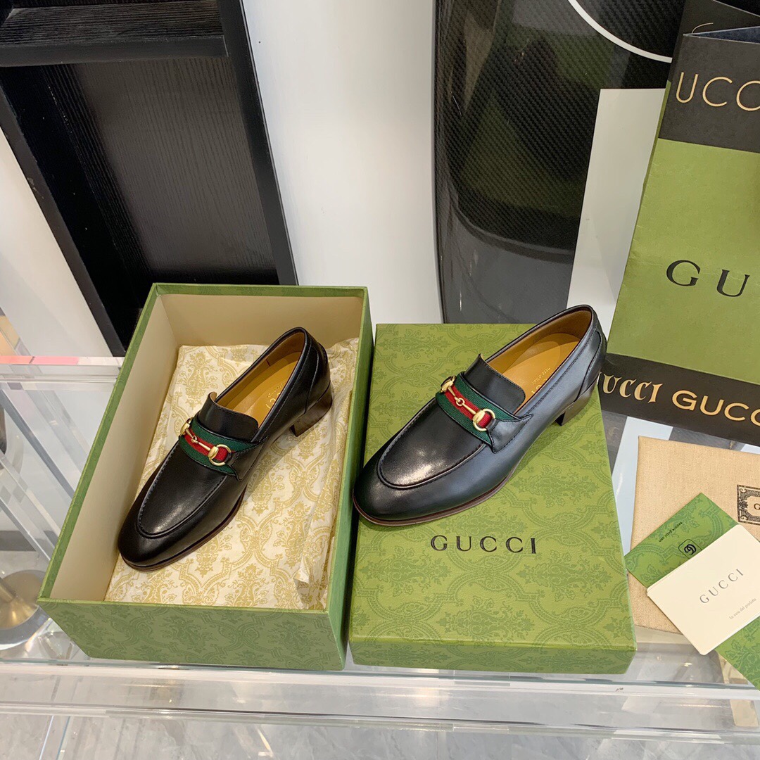 Gucci Loafer With Horsebit And Web - FashionPlug