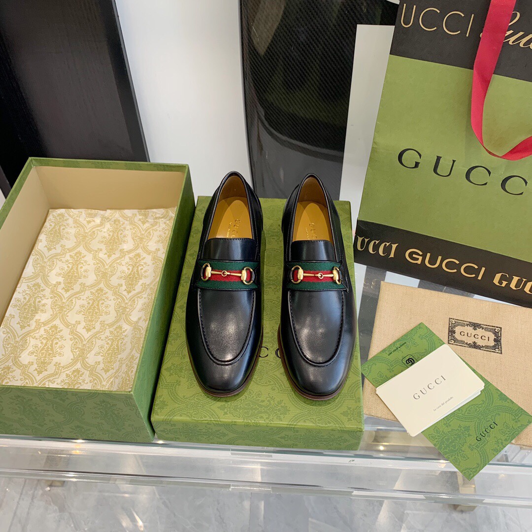 Gucci Loafer With Horsebit And Web - FashionPlug