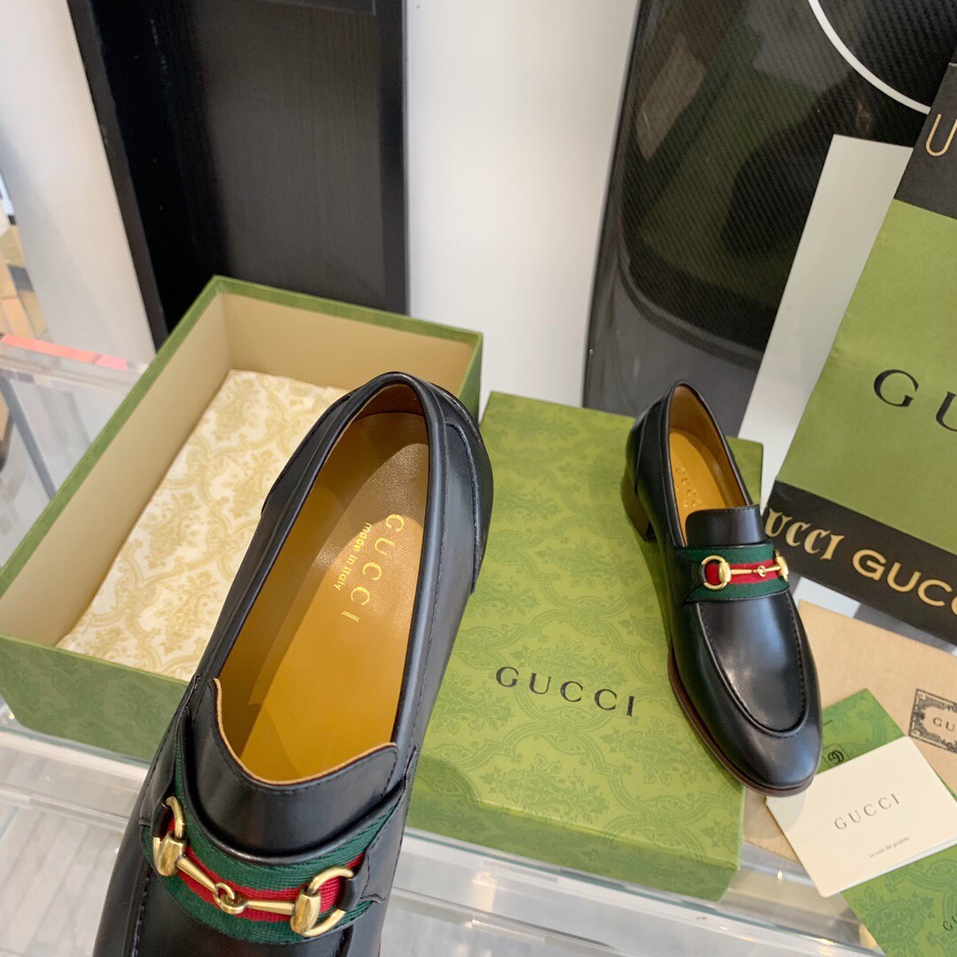 Gucci Loafer With Horsebit And Web - FashionPlug