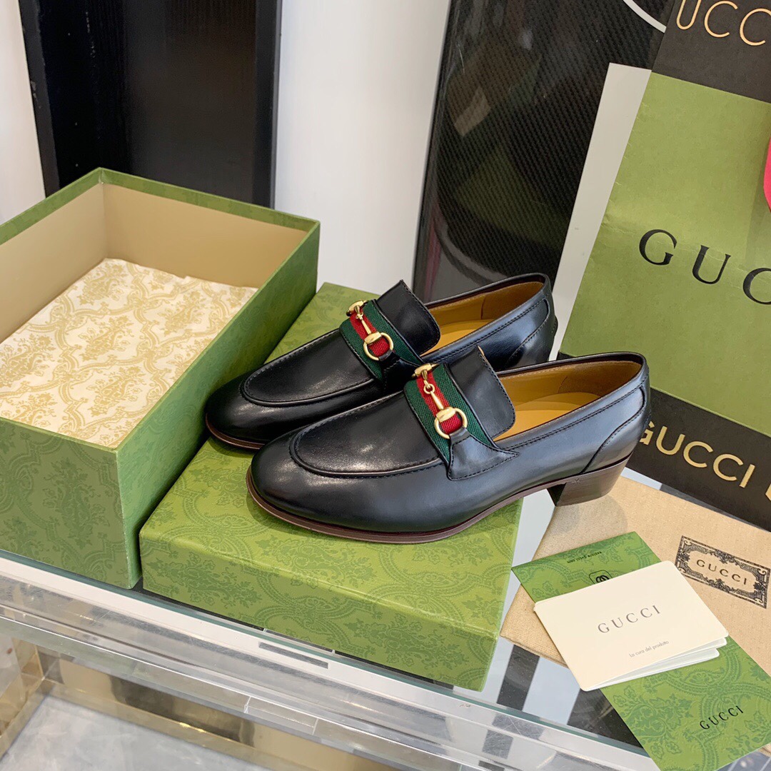 Gucci Loafer With Horsebit And Web - FashionPlug