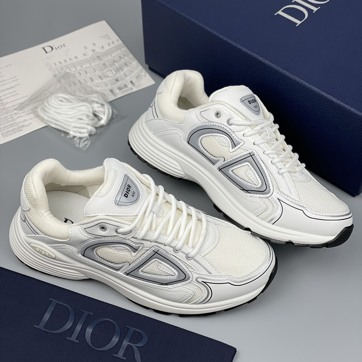 Dior B30 Sneaker  - FashionPlug